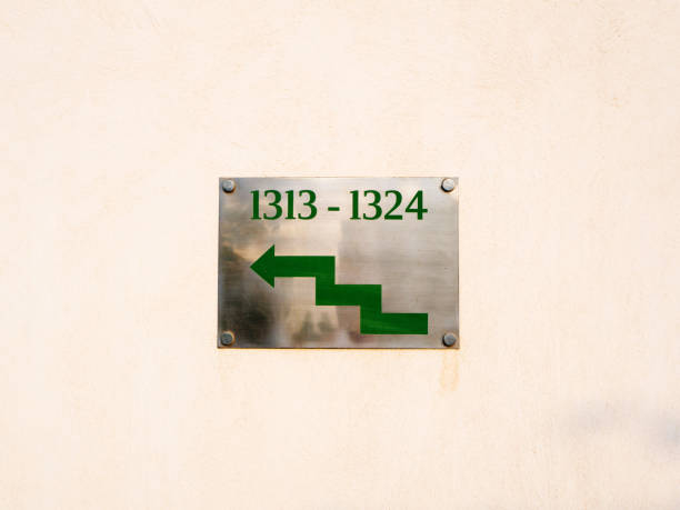 istock Green stepped arrow to the left with numbers 1313-1324 1053068554