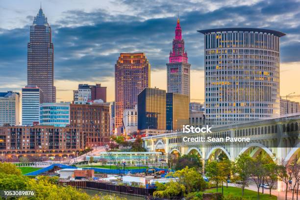 Cleveland Ohio Usa Downtown City Skyline On The Cuyahoga River Stock Photo - Download Image Now
