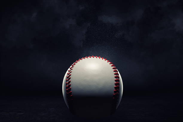 renderowanie 3d pojedynczej piłki baseballowej w widoku z bliska w świetle reflektorów na ciemnym tle. - baseball isolated zdjęcia i obrazy z banku zdjęć