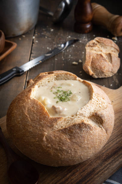istock clam chowder in sour dough bread bowl 1053133380