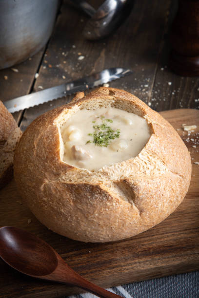 istock clam chowder in sour dough bread bowl 1053133484