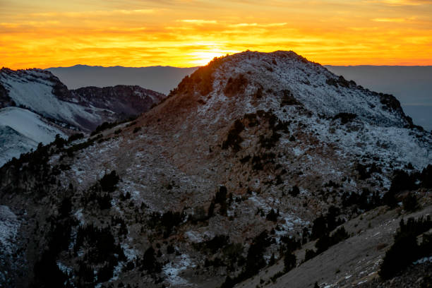 istock California's Brokeoff Mountain at Sunset 1053224332