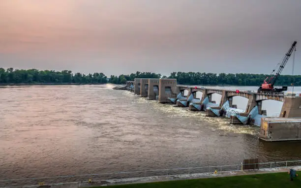 Photo of Lock and Dam 20 on the Upper Mississippi