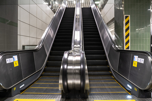 Double underground escalator