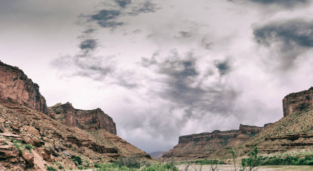 istock Utah road and incoming storm, panorama 1053416858