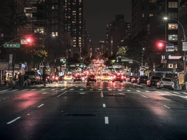 istock New York, 5th Avenue traffic in the evening 1053426974