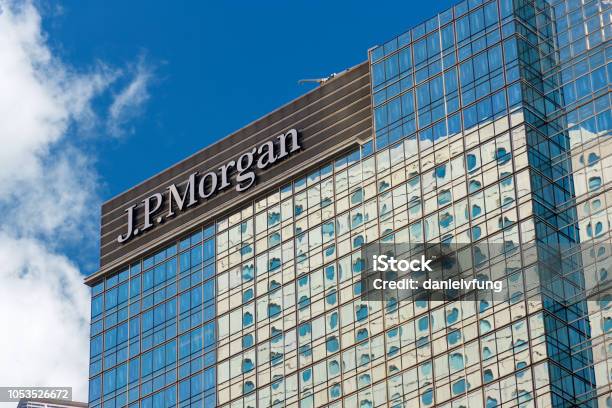 Skyscraper Building Of Jp Morgan In Hong Kong Stock Photo - Download Image Now - JP Morgan Chase, Headquarters, Logo