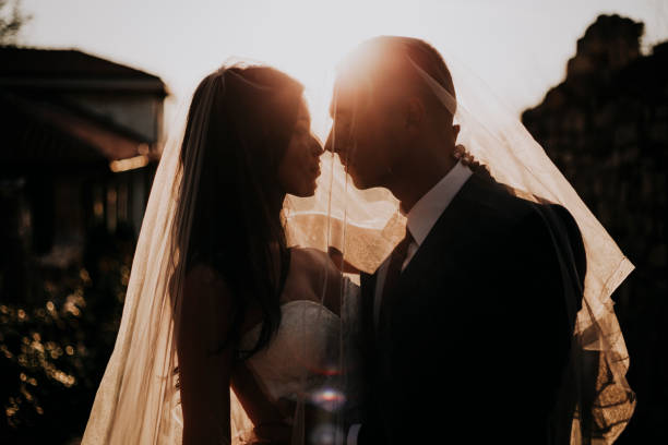 istock May I kiss you? 1053577844