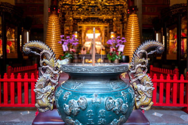 istock Smoke in a temple in Taipei, Taiwan 1053600166