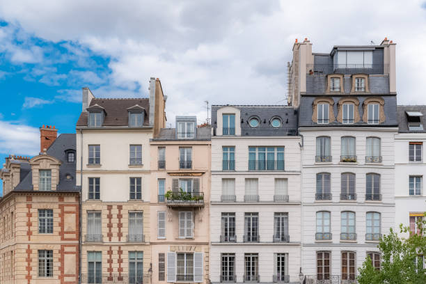 パリ、シテ - building exterior built structure street paris france ストックフォトと画像