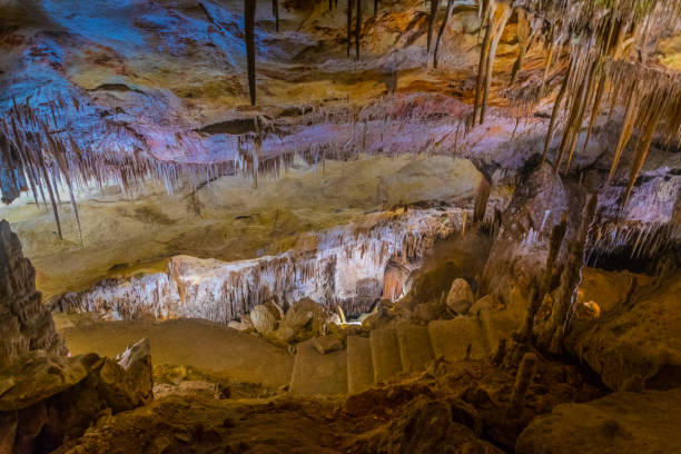 istock Coves del Drac, Mallorca 1053713740