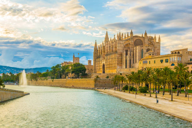 istock Cathedral of Mallorca, Spain 1053728580
