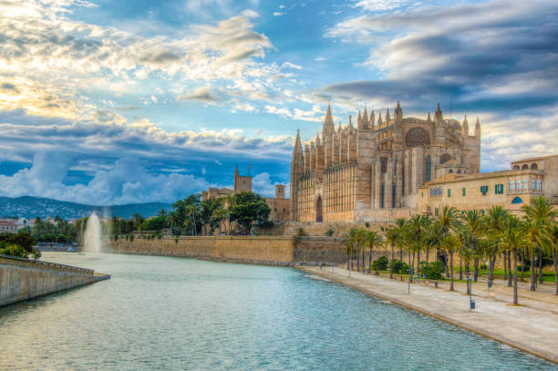istock Cathedral of Mallorca, Spain 1053735722