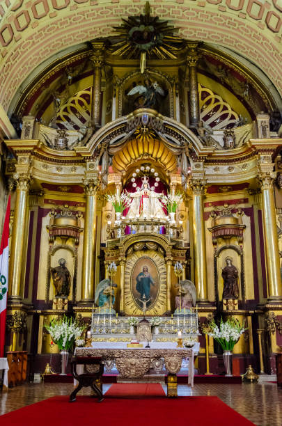 istock ALTAR IN A CHURCH IN LIMA, PERU 1053951326