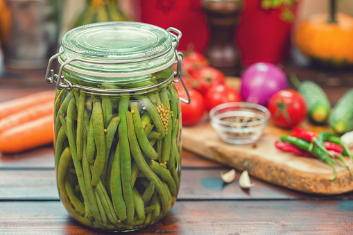 Preserving fresh organic green beans in a jar at home