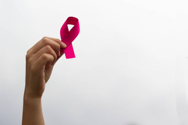 conciencia del cáncer mama - breast cancer awareness fotografías e imágenes de stock