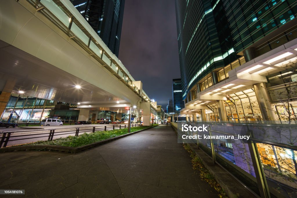Vista nocturna de Tokio Shiodome - Foto de stock de Aire libre libre de derechos