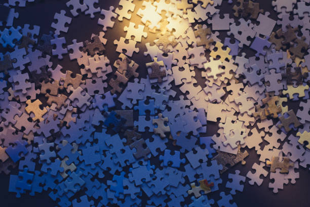 selektywne skupienie sztuk układanki, puzzle tle. - jigsaw puzzle puzzle business mirrored pattern zdjęcia i obrazy z banku zdjęć