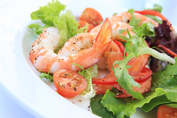 green salad with fried prawn