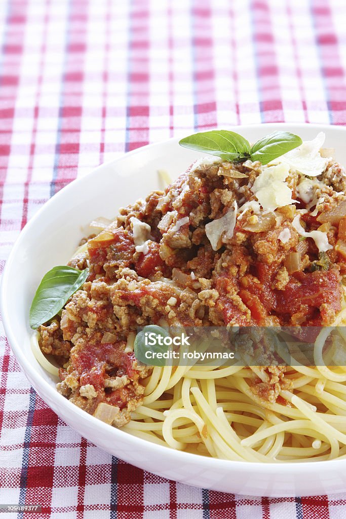 Spaghetti Bolognese - Lizenzfrei Basilikum Stock-Foto