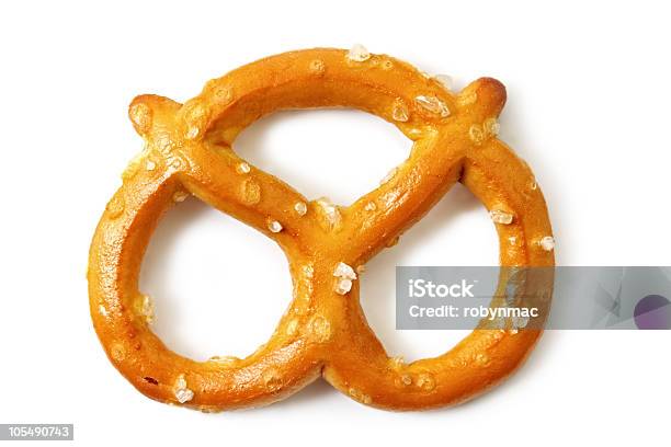 Foto de Pretzel e mais fotos de stock de Pretzel - Pretzel, Fundo Branco, Alimentação Não-saudável