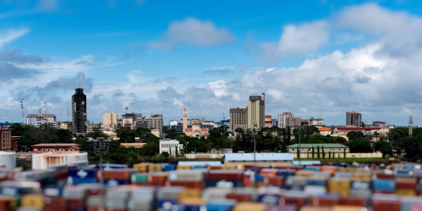 belle vue de conakry - guinée photos et images de collection