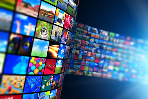 Tecnología de los medios de comunicación y concepto multimedia streaming photo