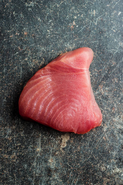 świeży stek z tuńczyka - tuna steak tuna prepared ahi meat zdjęcia i obrazy z banku zdjęć