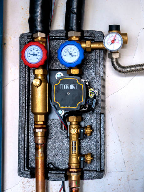 istock Manometers of the heating system. 1055058964