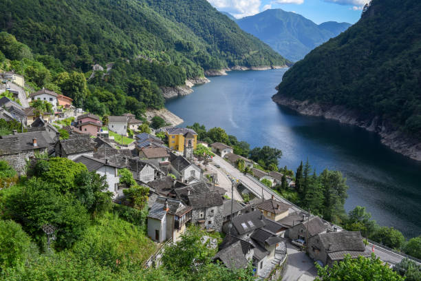 The village of Vogorno on Verzasca valley in Switzerland The village of Vogorno on Verzasca valley in the Swiss alps vogorno stock pictures, royalty-free photos & images