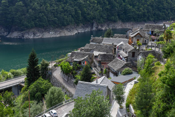 The village of Vogorno on Verzasca valley in Switzerland The village of Vogorno on Verzasca valley in the Swiss alps vogorno stock pictures, royalty-free photos & images