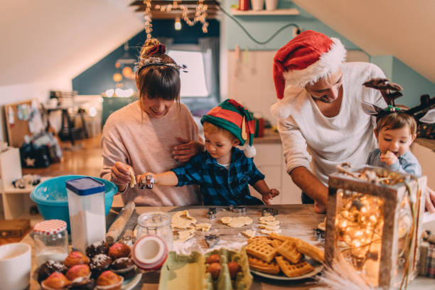 istock Family baking Christmas cookies 1055065246