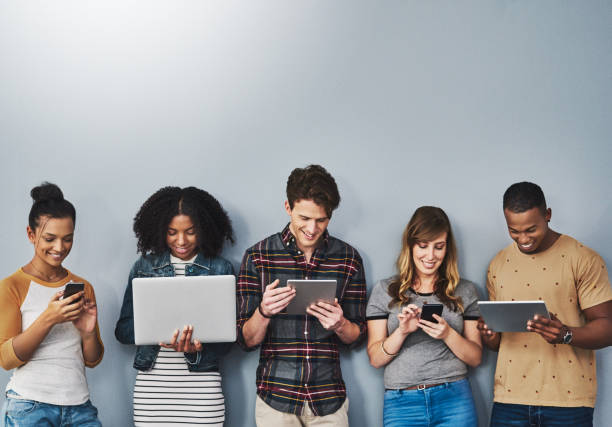istock Teched out youth of today 1055085608