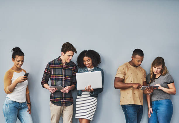 istock Tapped into everything that’s now 1055085858