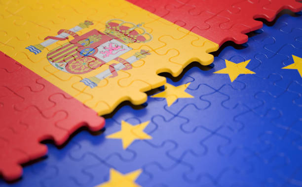 Spain European Union Puzzle Flag Flag of the Spain and the European Union in the form of puzzle pieces in concept of politics and economic union. espana stock pictures, royalty-free photos & images