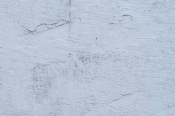 istock Wall fragment with attritions and cracks 1055210352