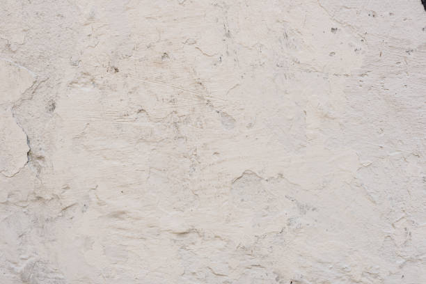 istock Wall fragment with attritions and cracks 1055220060