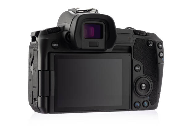 白の背景上のデュアル ピクセル af とキヤノン eos r ミラーレス デジタル カメラ - camera dslr canon lens ストックフォトと画像