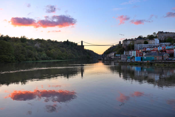 istock Candy floss above Clifton Suspension Bridge 1055239882