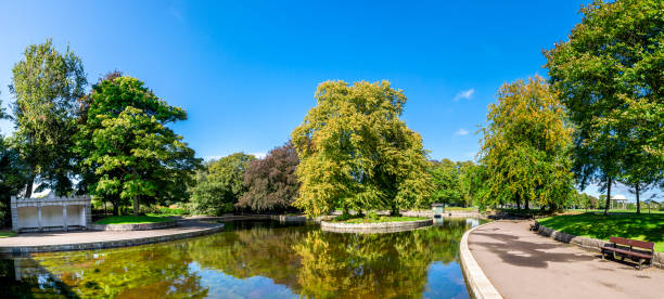 istock A small pond in Duthie park, autumn 2017, Aberdeen, Scotland 1055277672
