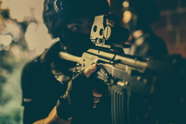 istock Police man in action 1055287280
