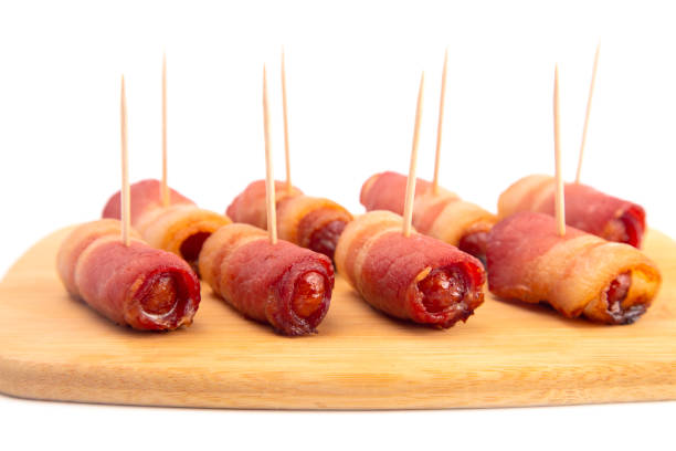 istock Traditional British Pigs in the Blank with Toothpicks 1055316290