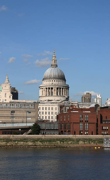 St Paul’s Cathedral above the Thames stock photo