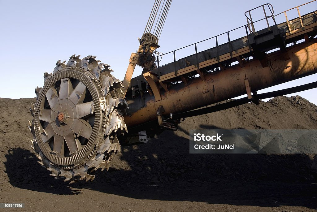 Przędzenia części wirnika Koparki w kopalni węgla - Zbiór zdjęć royalty-free (Kręcić się)