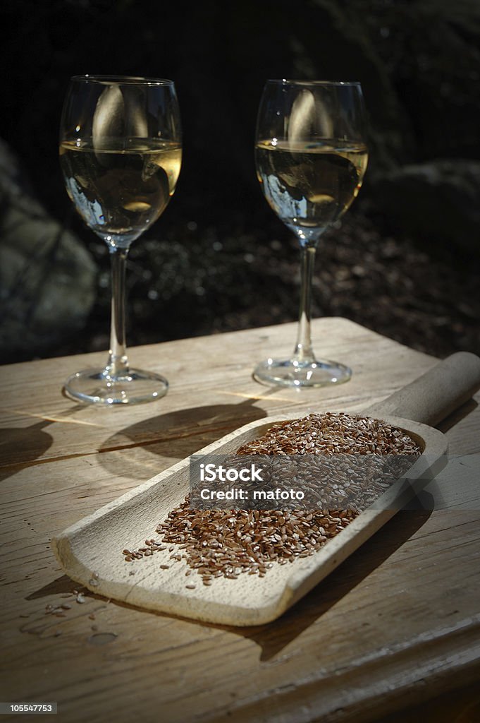 Zwei Wein Glas im Sonnenschein - Lizenzfrei Alkoholisches Getränk Stock-Foto