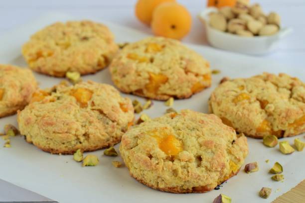 istock Apricot pistachio scones 1055484984
