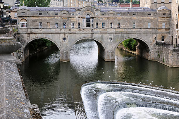 istock Pulteney Bridge in Bath England 105549089