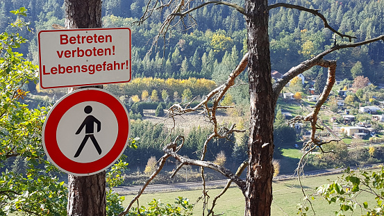 German danger sign - enter prohibited, danger to life - Betreten verboten, Lebensgefahr