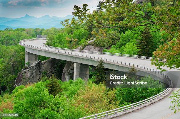 Linn Cove Viaduct Stock Photo - Download Image Now - Blue Ridge Parkway, Bay of Water, Viaduct