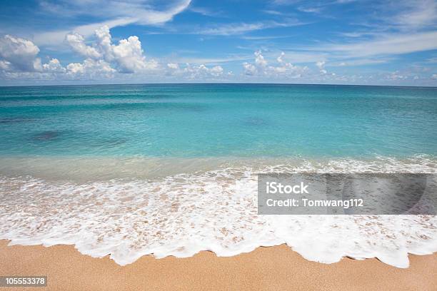 Verano Y La Playa Foto de stock y más banco de imágenes de Agua - Agua, Aire libre, Azul